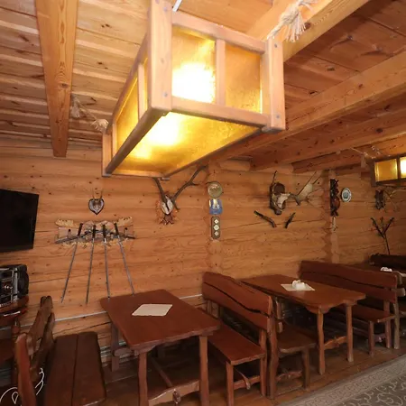 приватна дикий мед * Dombostelek