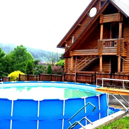 Bed and breakfast приватна дикий мед